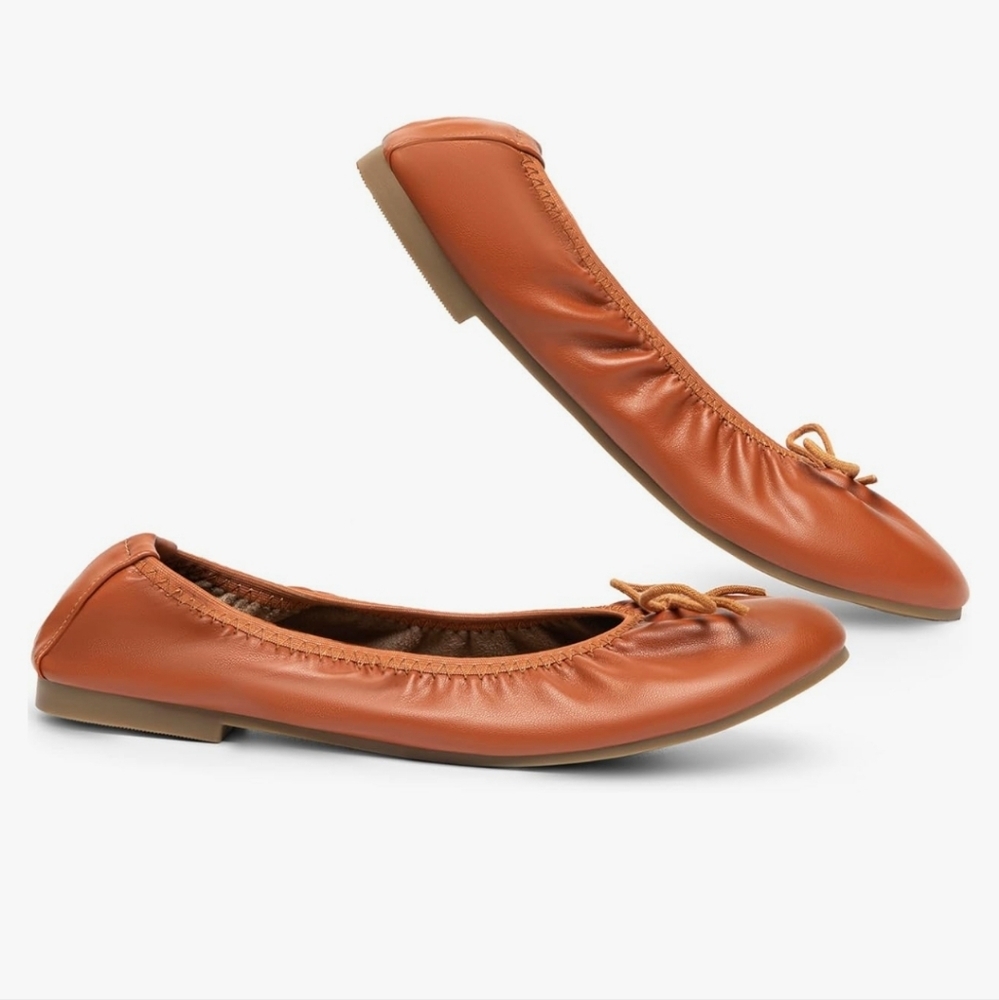 Women's Classic Ballet Flats in Cognac Brown